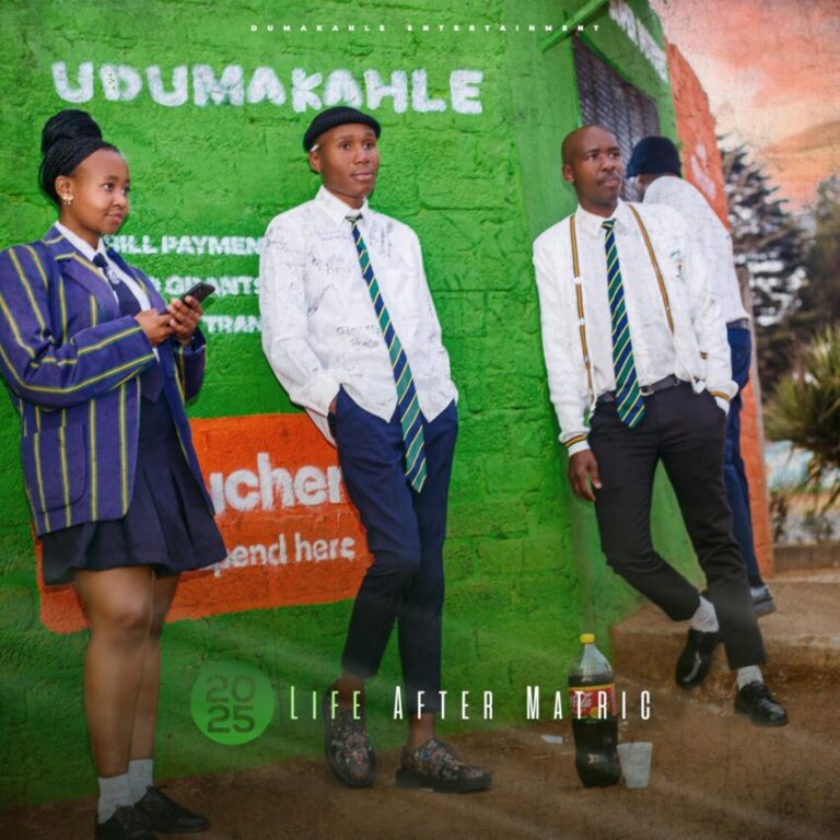 Dumakahle Inzondo Nemizamo: Renowned South African music artist, “Dumakahle” released a new maskandi track record named “Inzondo Nemizamo”.